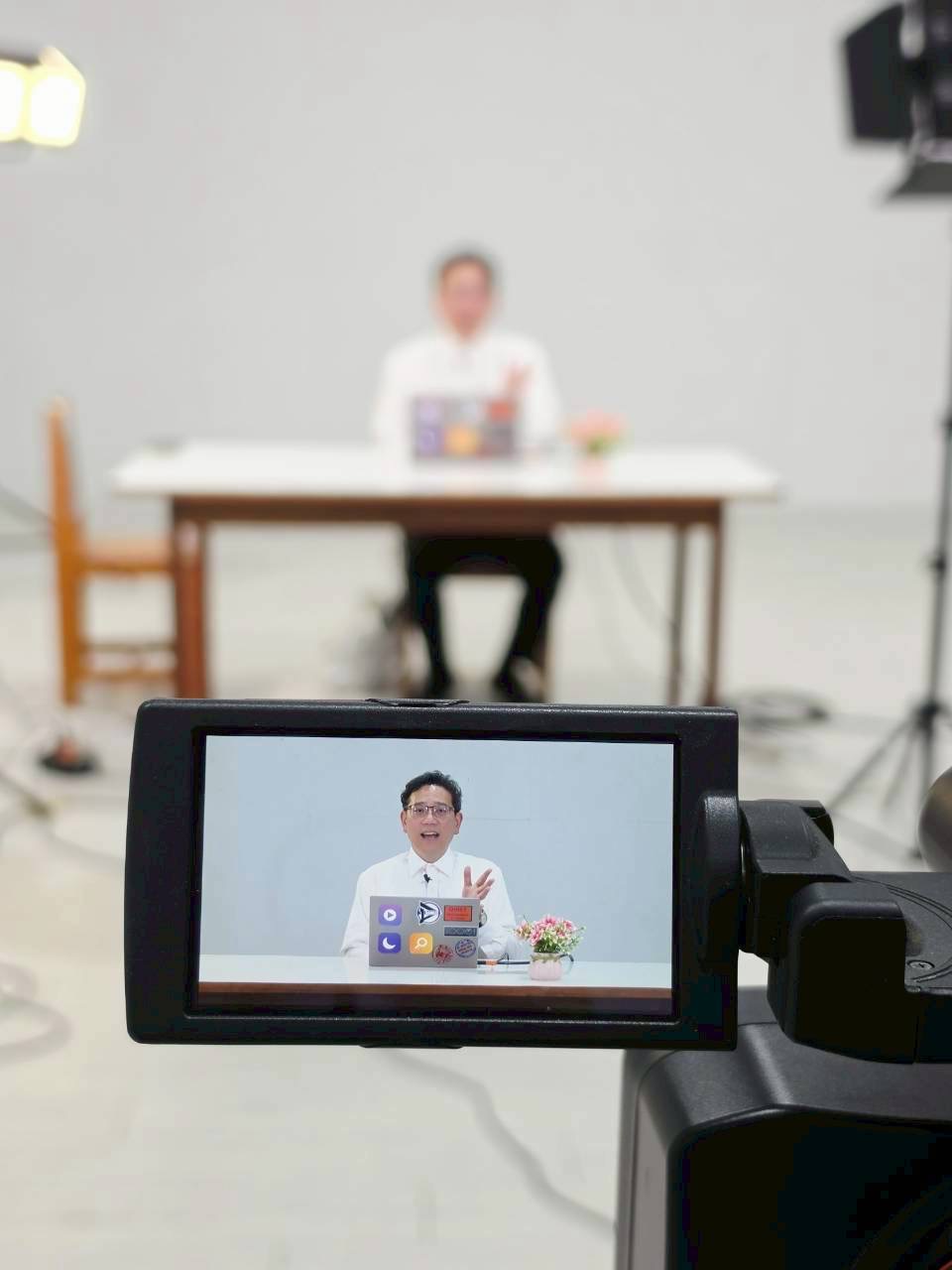 ผลงานถ่ายทำของทีมงาน ภาพที่ 26